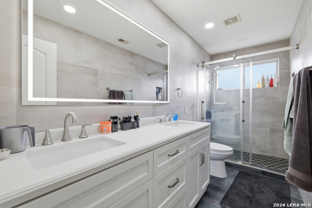 20 Nikita Dr Property Photo 13