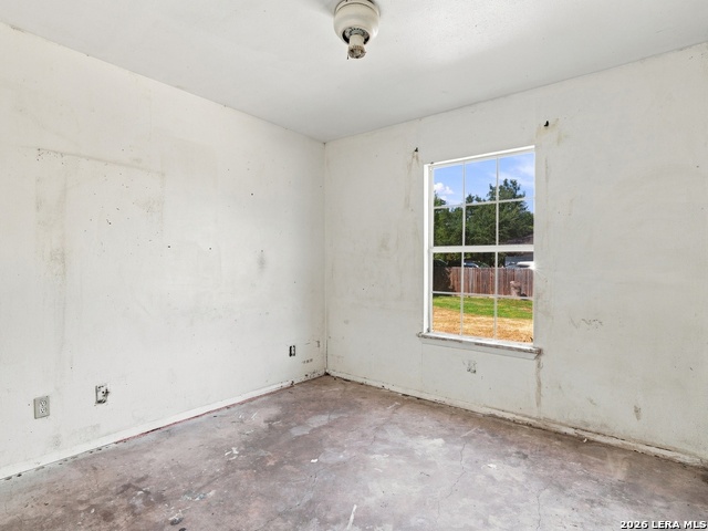 130 Rene Ave Property Photo 11