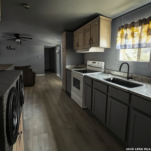 22923 Timberwood Ln Property Photo 5