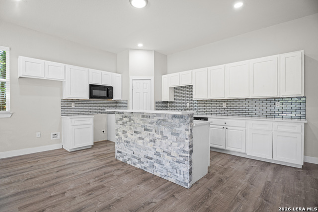 222 Rasa Property Photo 12