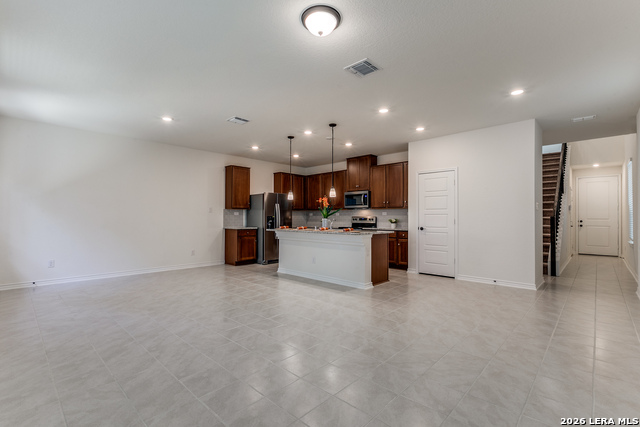 14839 Vance Jackson Property Photo 5