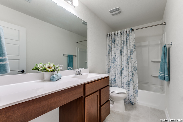 14839 Vance Jackson Property Photo 16