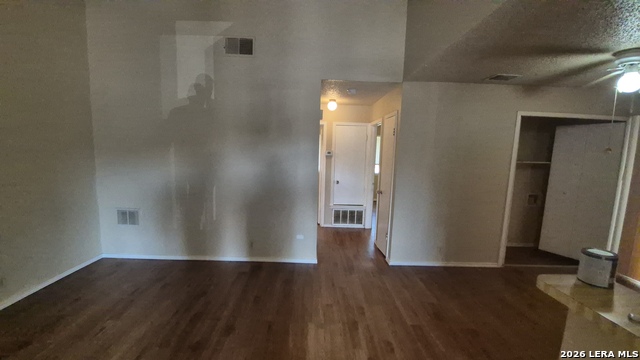 5201 Meadow Field Property Photo 3