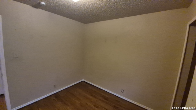5201 Meadow Field Property Photo 13