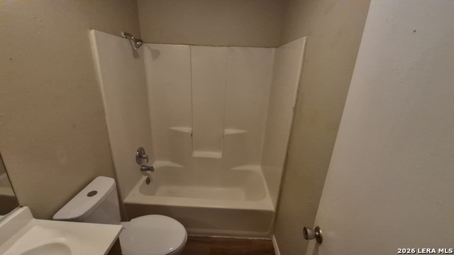 5201 Meadow Field Property Photo 20