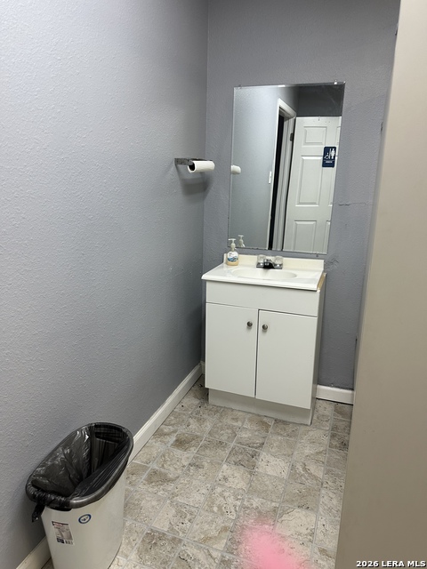 815 Albert Property Photo 15