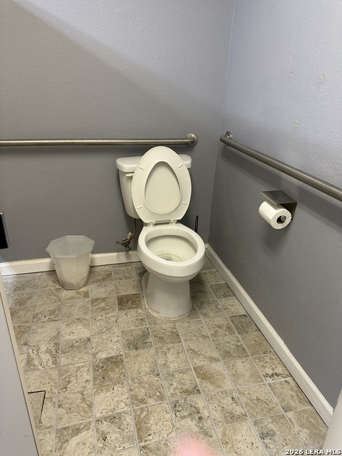 815 Albert Property Photo 16