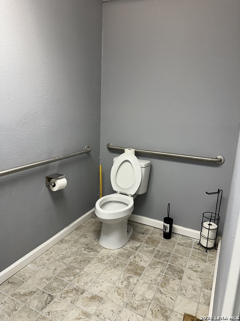 815 Albert Property Photo 18