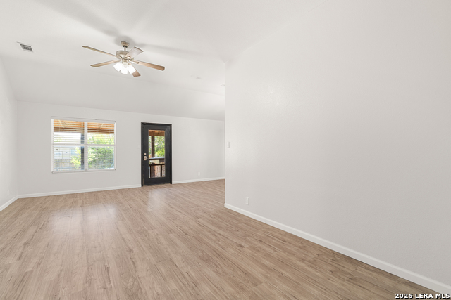 524 Copper Ln Property Photo 17