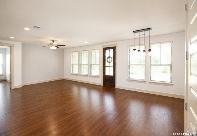193 Champions Blvd Property Photo 3