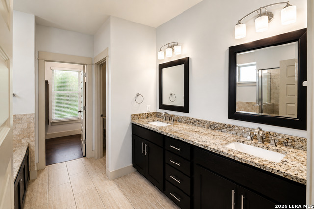 193 Champions Blvd Property Photo 8