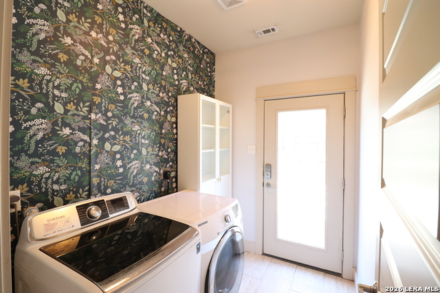 193 Champions Blvd Property Photo 16