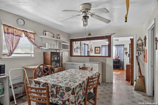 2319 Valencia Property Photo 3