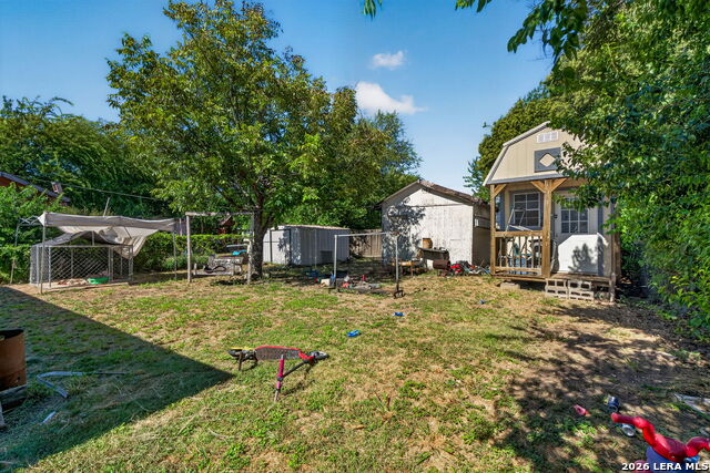 2319 Valencia Property Photo 8