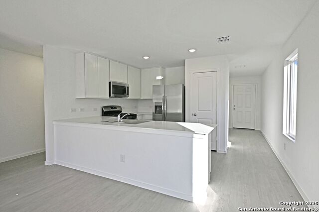 10036 Mather Way Property Photo 4