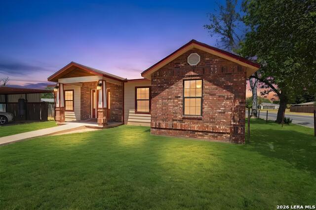 821 S E Colorado St