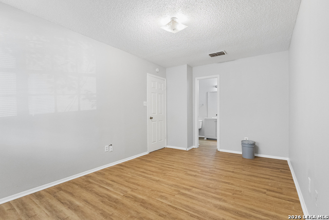 6714 Windsor Holw Property Photo 12