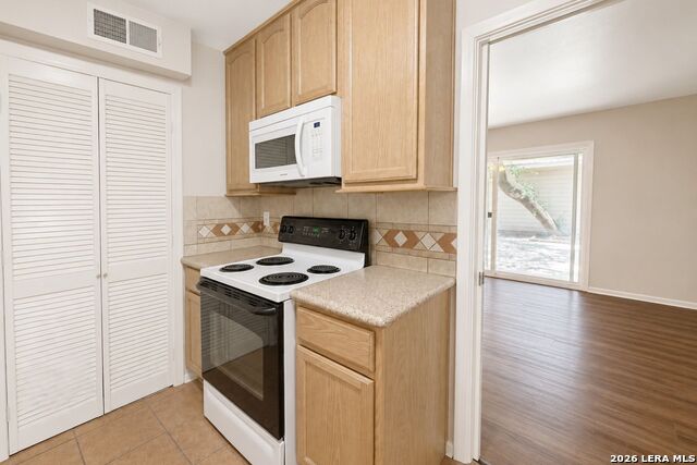342 E Terra Alta Dr Property Photo 9