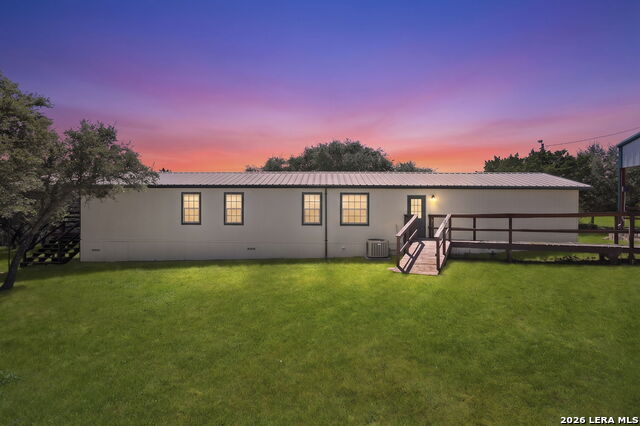 182 Austin Ln Property Photo 1