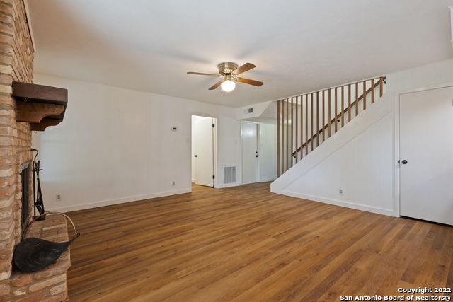 4206 Burnt Rdg Property Photo 10