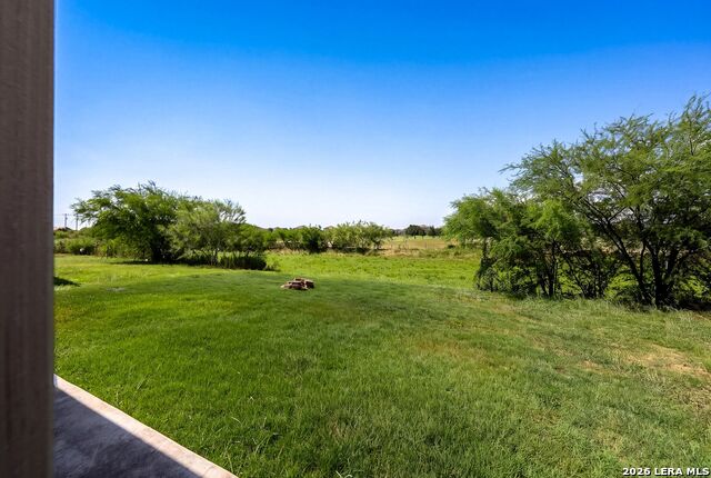 811 Blue Landing Property Photo 18