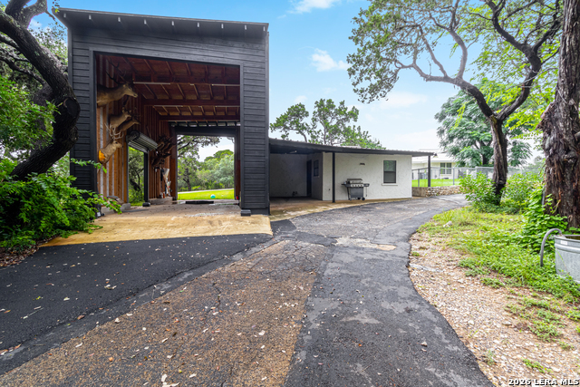 21875 SCENIC LOOP RD Property Photo 1