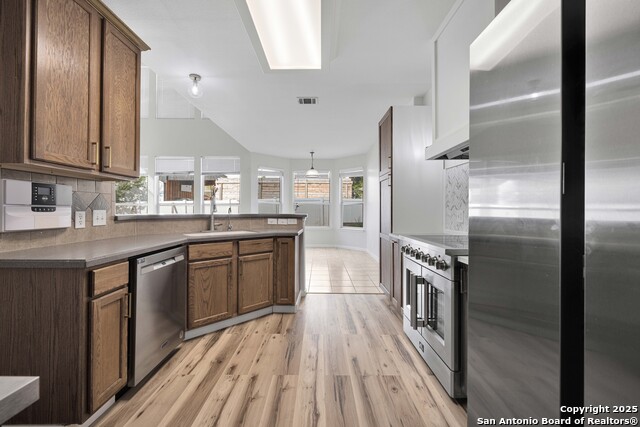 136 Brook Shire Property Photo 8
