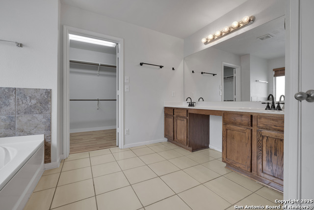 136 Brook Shire Property Photo 32