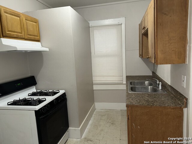 1320 Monterey Property Photo 3