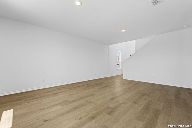 304 Jersey Ln Property Photo 6
