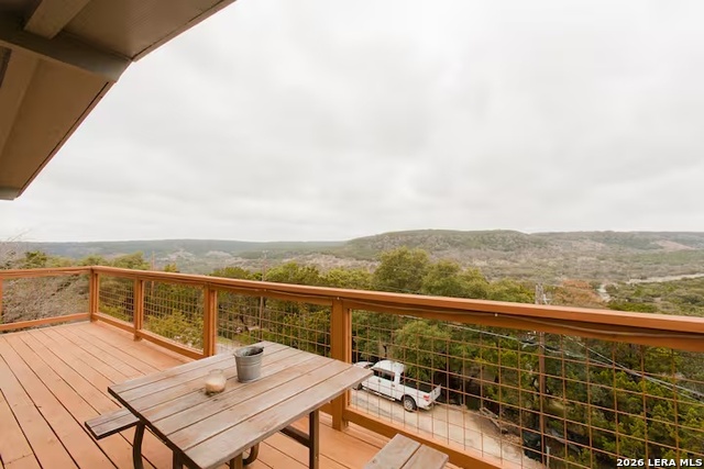 1435 Trail Pass Property Photo 4