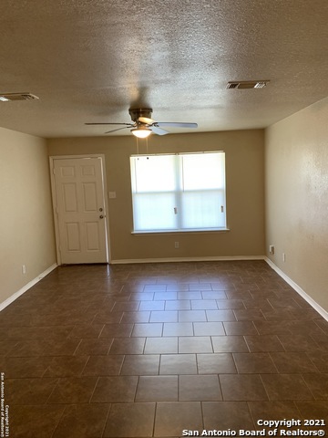 4906 Fridell St Property Photo 5