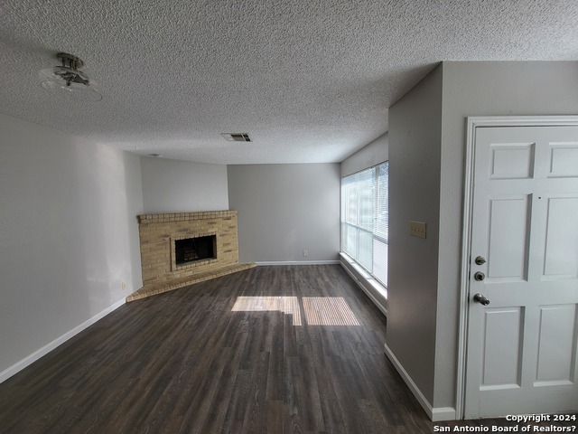 8431 Cranberry Hl Property Photo 3