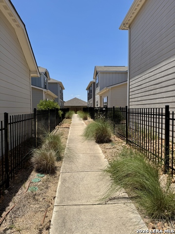 10818 Emerick St Property Photo 3