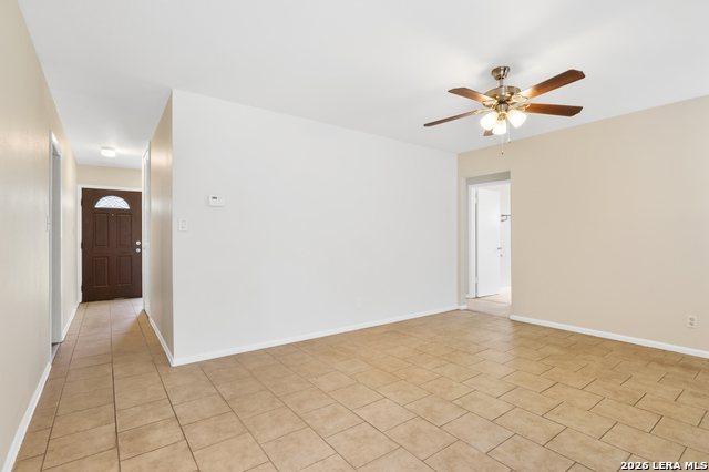 4318 Sun Gate St Property Photo 5