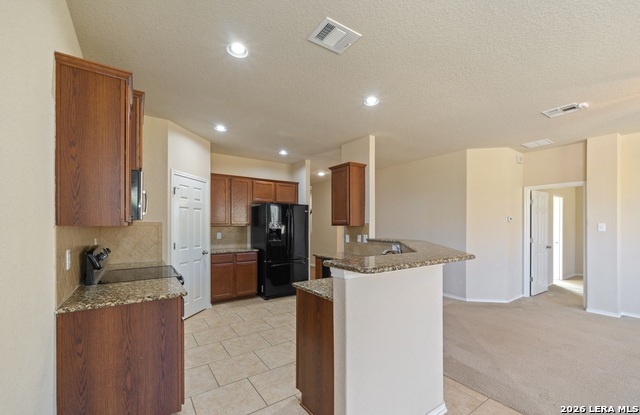 2725 Sterling Way Property Photo 9