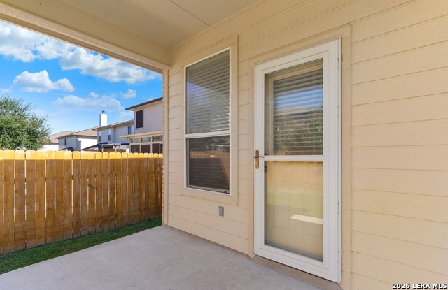 2725 Sterling Way Property Photo 25
