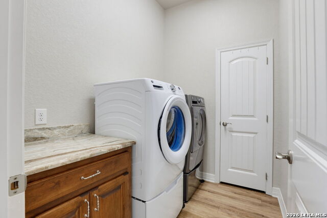 211 Siena Woods Property Photo 28