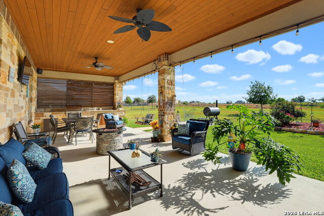 211 Siena Woods Property Photo 30