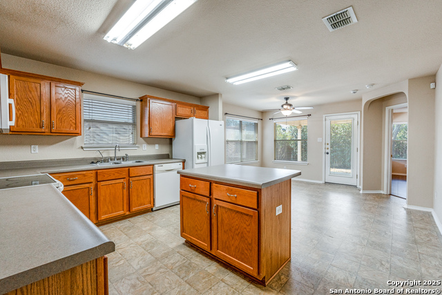 346 Lucille Property Photo 6