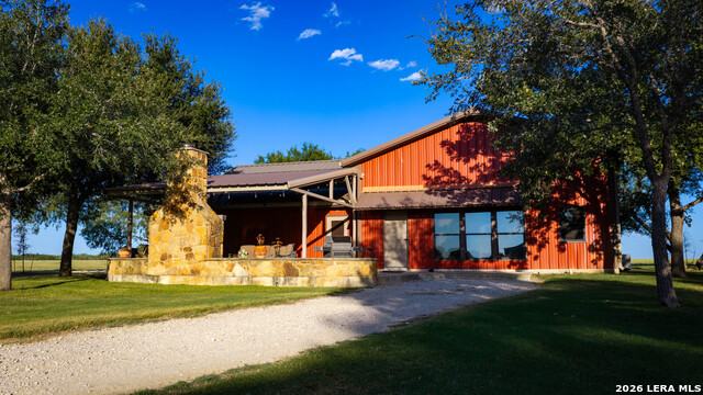 106 County Road 253 Property Photo 4