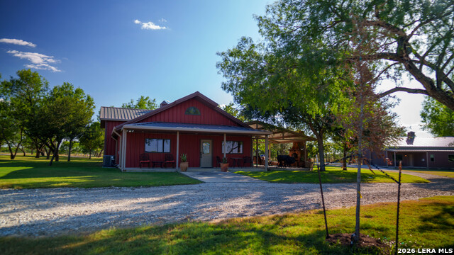 106 County Road 253 Property Photo 52