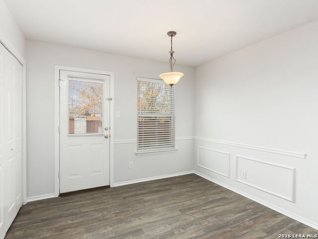 4307 Camfield Property Photo 8
