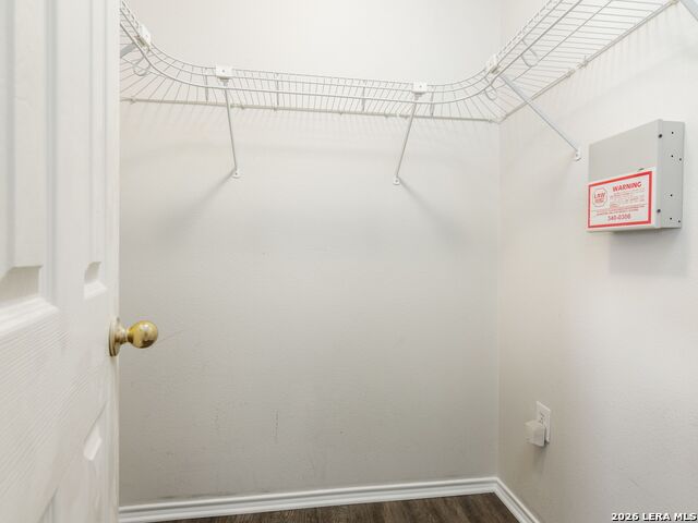 4307 Camfield Property Photo 14