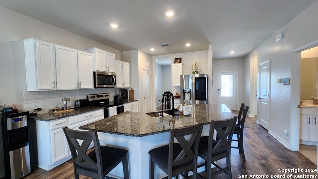 1718 Moonstone Bay Property Photo 6