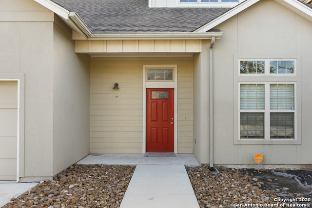 213 Circle Ct Property Photo 3