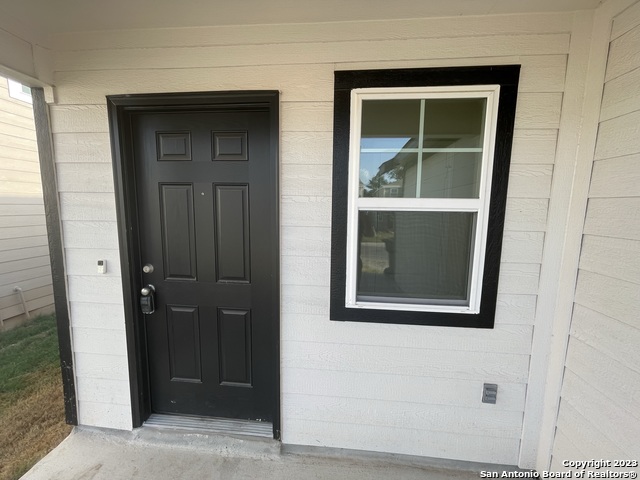 13738 Crossbow Rdg Property Photo 2