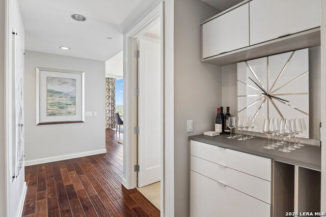 4242 Broadway Property Photo 5