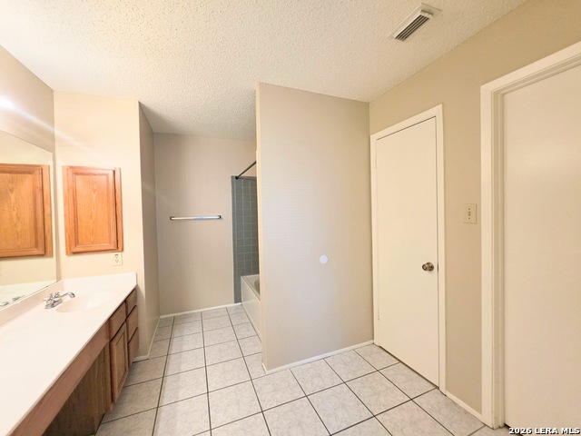 7614 Briston Park Dr Property Photo 30