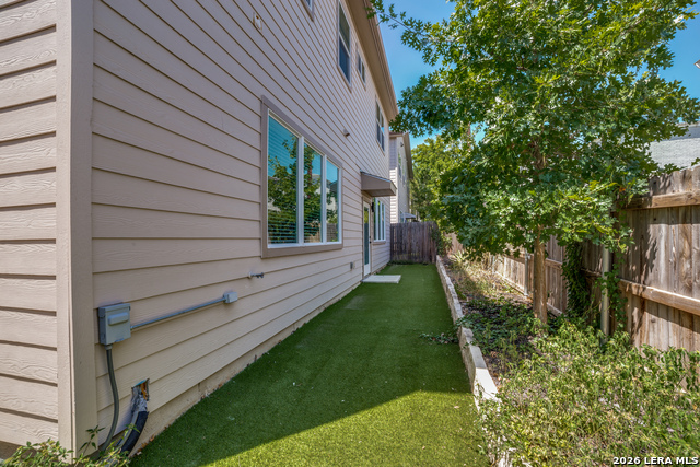1618 W Lawndale Dr Property Photo 24